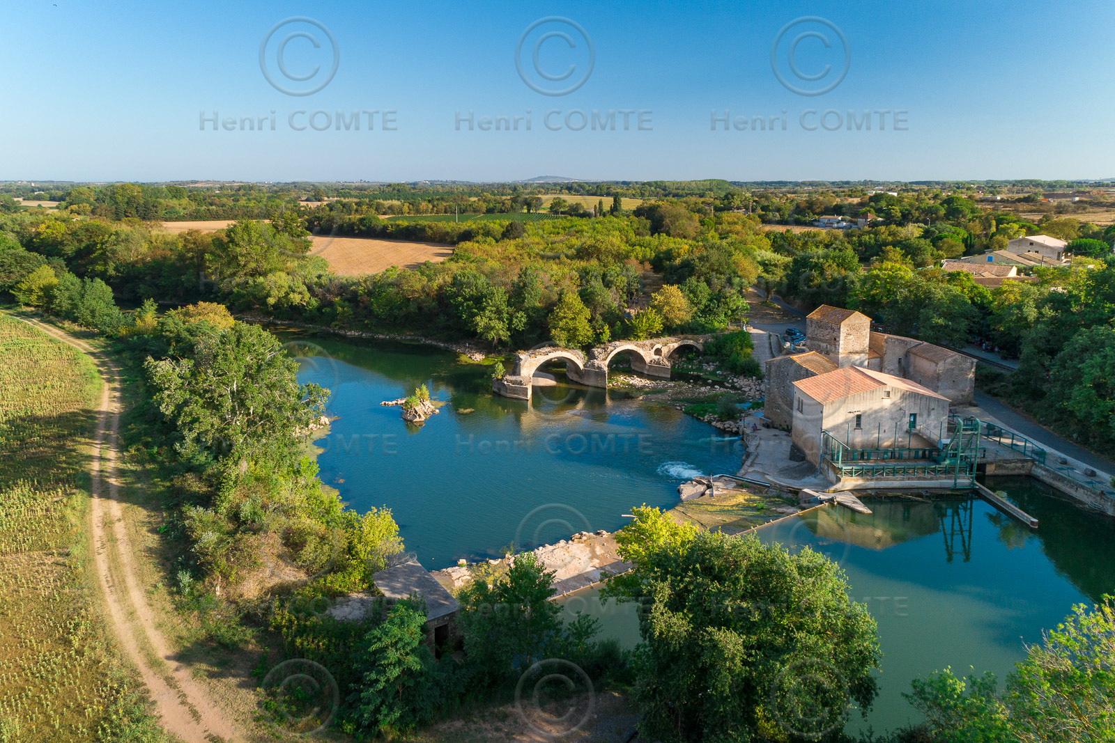 Vieux pont de  St Thibery