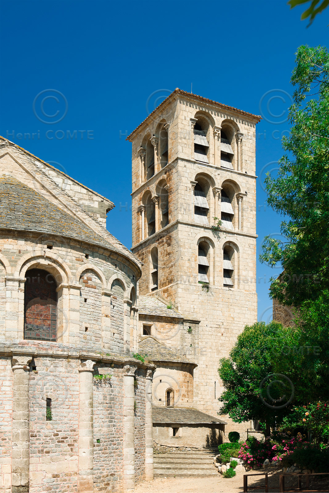 Abbaye de Caunes-Minervois