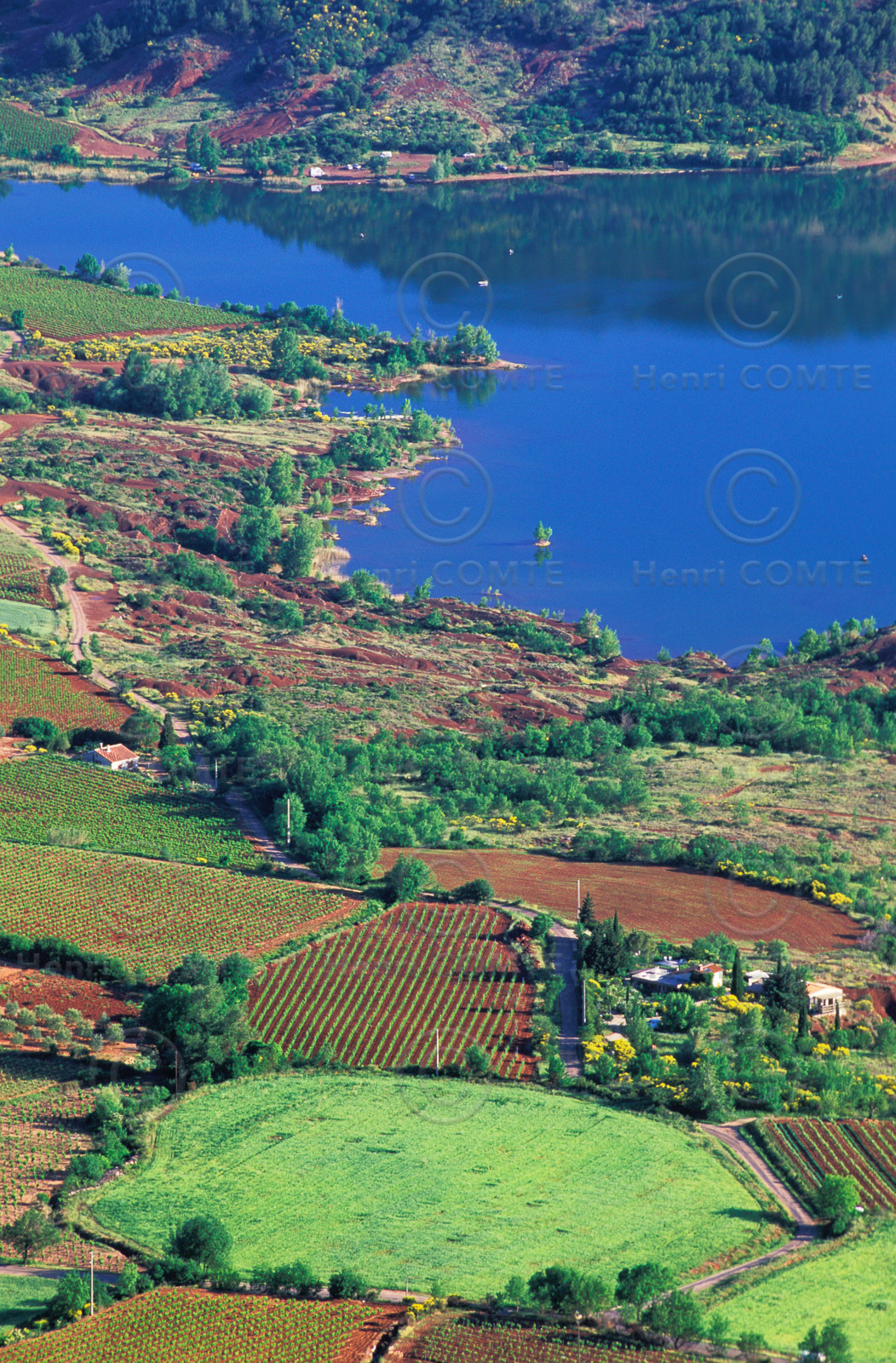 Lac du Salagou