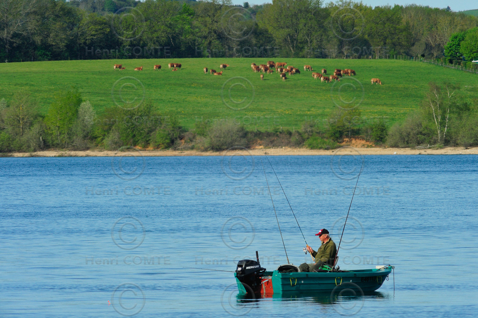 Lac de Pareloup