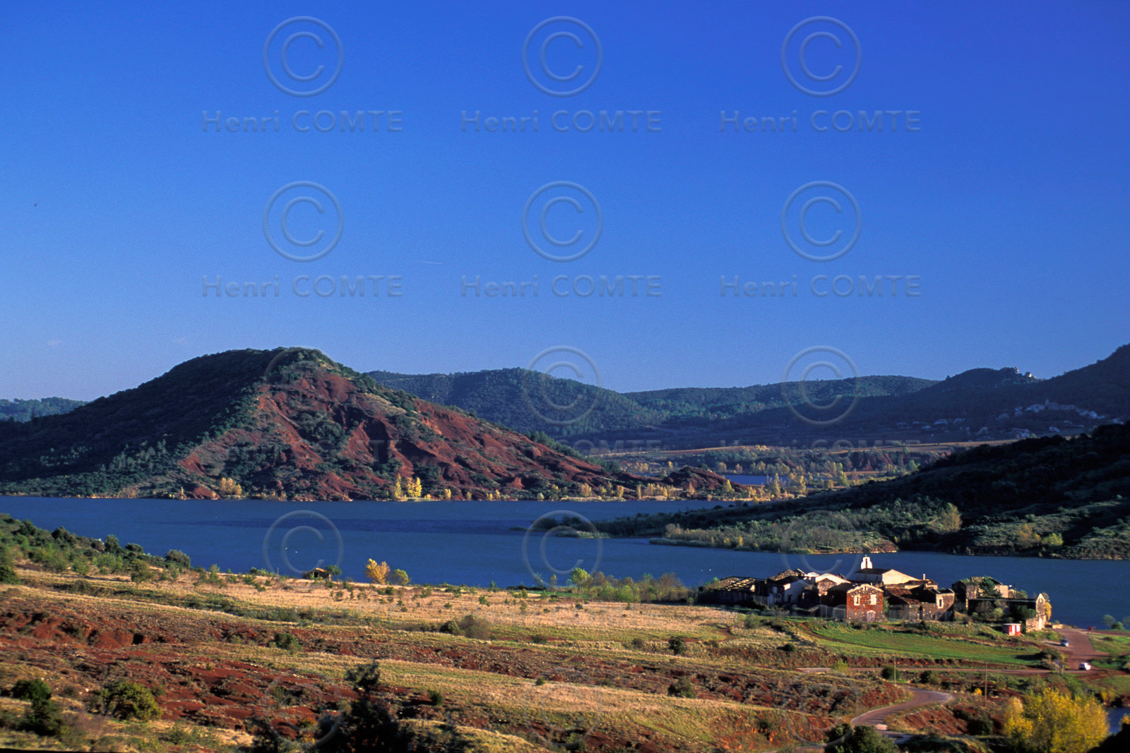 Lac du Salagou